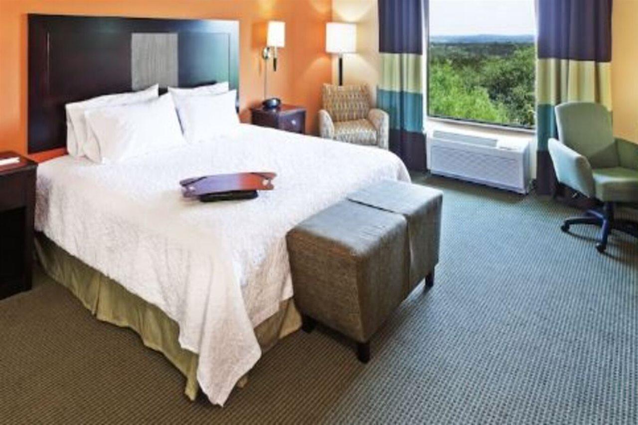 Hampton Inn And Suites Austin - Lakeway Bagian luar foto
